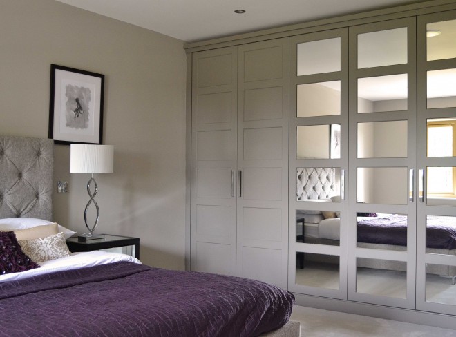 Made to measure mirror wardrobes